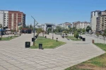 Elazığ’da kavurucu sıcaklardan dolayı cadde ve sokaklar boş kaldı