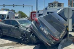 Elazığ’da otomobiller çarpıştı: 5 yaralı