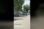 Elazığ’da peş peşe makas atan sürücü kameraya yansıdı