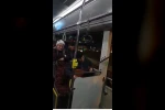 Eminönü-Arnavutköy seferindeki İETT otobüsünde sazlı yolculuk