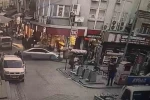 Eminönü’nde fren yerine gaza basan sürücü vatandaşların arasına daldı