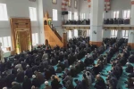 Erciş’te öğretmen ve öğrenciler için gıyabi cenaze namazı kılındı