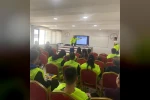 Ereğli’de okul geçit görevlisi öğrenciler yeleklerini giydi