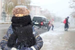 Erzincan güne karla uyandı