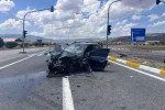 Erzincan’da 5 kişinin yaralandığı trafik kazası kamerada