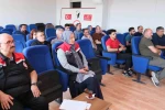 Erzincan’da bitki koruma ürünleri bayilerine b-reçete eğitimi verildi 