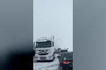 Erzurum’da ulaşıma kar engeli