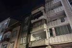 Esenyurt’ta 3 katlı binanın çatısı alev alev yandı