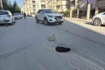 Eskişehir’de yol çöktü, sürücüler zor anlar yaşadı