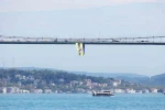 Euroleague şampiyonu olan Fenerbahçe’nin bayrakları köprülere asıldı