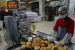 Fabrika gibi çalışan lisenin yıllık cirosu 1,5 milyon 