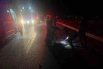 Feci kaza: Önce tır çarptı, sonra otomobil ezdi