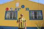Fenerbahçe sevgisini evinin duvarlarında yaşattı