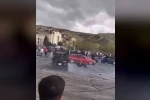 Fuarda otomobil ile drift atan sürücü görevliye çarptı: O anlar kamerada