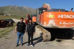 Gasp edildiğini iddia ettikleri 40 milyonluk iş makinelerini dağın başında buldular