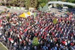 Gazi Şehirliler Milli heyecanı üniversite meydanında yaşadı