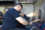 Gaziantep’te bayram öncesi bıçak bileme mesaisi başladı