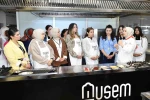 Gaziantep’te ‘ebe gebe el ele’ vererek pirpirim aşı yaptı