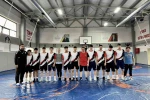 Gençlik ve Spor İl Müdürü Kabakcı güreşçilerle mindere çıktı