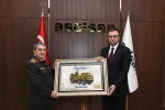 Genelkurmay Başkanı Bayraktaroğlu, ASELSAN Genel Müdürü Akyol ile bir araya geldi