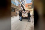Germencik Belediyesi’nin ihtiyaç sahiplerine eşya desteği sürüyor