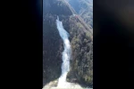 Giresun’da HES tahliyesiyle oluşan yapay şelale görsel şölen sunuyor 