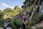 Girlevik Şelalesi bayramda ziyaretçi akınına uğradı
