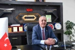 Göle Belediye Başkanı Budak: "Özgür Özel, eşime, ’Eşiniz dik durmadı, ben sizi milletvekili adayı yapayım’ şeklinde bir teklif iletti"