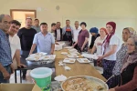 Gördes’te geleneksel köy hayrına yoğun ilgi