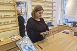 Gözlük uzmanından dijital ekran bağımlılığına karşı orijinal cam ve doğru filtreleme uyarısı