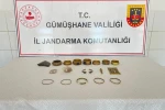 Gümüşhane’de tarihi eser operasyonunda çok sayıda obje ele geçirildi