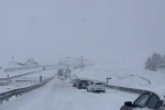 Güneydoğu’da kar esareti: Mardin ve Diyarbakır beyaza büründü, yollar kapandı