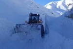 Hakkari’de kar esareti: 357 yol ulaşıma kapandı