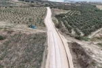 Hatay Büyükşehir Belediyesi, Arsuz’da 6 kilometrelik yolu yeniledi
