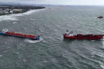 Hava şartları düzeldiğinde karaya oturan gemiyi kurtarma çalışmaları başlayacak