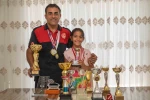 Hayat kurtaran baba, kızını kortlarda şampiyonluğa hazırlıyor