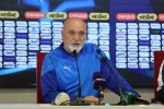 Hikmet Karaman: "Süper Lig’i hedefleyen takım kuracağız"