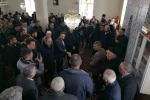 Hınıs’ta husumetli aileler ilçe protokolü ve kanaat önderlerinin araya girmesiyle barıştırıldı