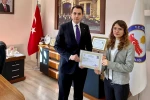 Hisarcık Kaymakamı Atam, proje öğretmenlerini başarılarından dolayı ödüllendirdi