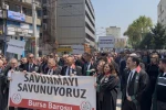 Hukuk camiası Bursa’da genç avukat için adalet yürüyüşü düzenlendi 