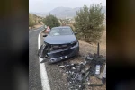 İki otomobil çarpıştı: 10 yaralı