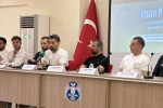 İlhan Palut ve ekibi, Selçuk Üniversitesi öğrencileriyle buluştu