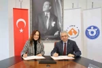 İEÜ ile Karşıyaka buluştu, kazanan çocuklar oldu