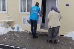 İhtiyaç malzemeleri evlere teslim ediliyor