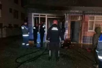 Isınmak için yaktığı ateş, yangına neden oldu