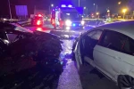 Isparta-Eğirdir kara yolunda otomobiller çarpıştı: 2 yaralı