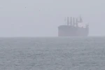 İstanbul Boğazında makine arızası yapan gemi Ahırkapı’ya demirletildi
