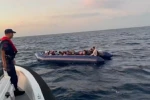 İzmir’de 138 düzensiz göçmen ve 2 göçmen kaçakçısı yakalandı