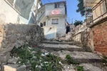 İzmir’de eski koca dehşeti: Kezzap attığı eski karısı öldü, kızı ise yaşam savaşında