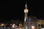 İzmir’de tüm camilerden aynı anda sela sesi yükseldi
